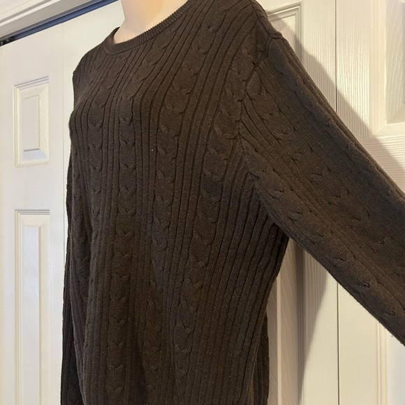 Eddie Bauer Men's Dark Brown Crewneck Sweater - Picture 2 of 5